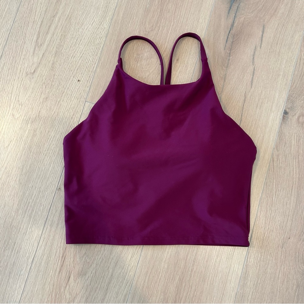 Old Navy Active PowerSoft Cropped Athletic Tank - size L